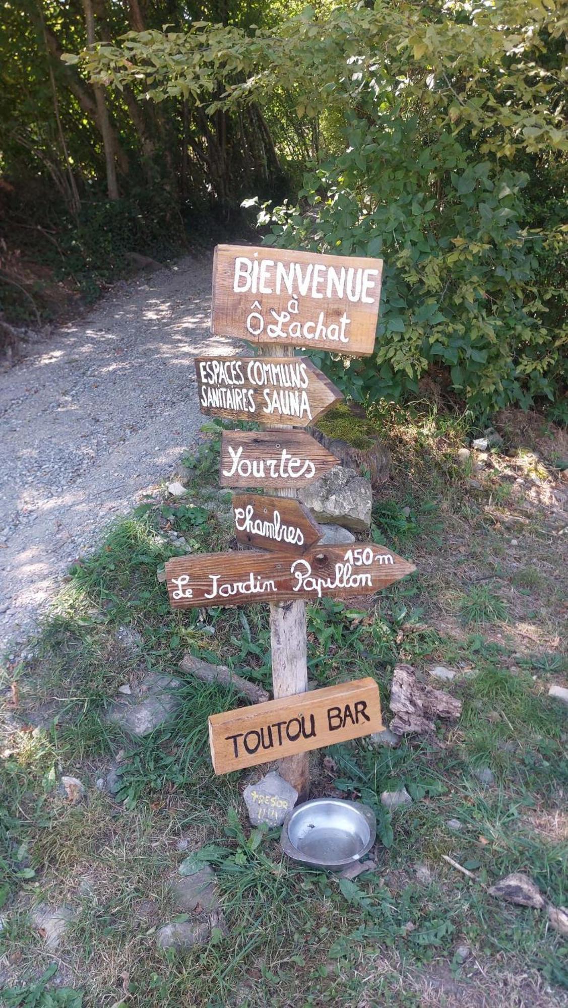 Yourtes Olachat Proche Annecy Faverges Exterior foto
